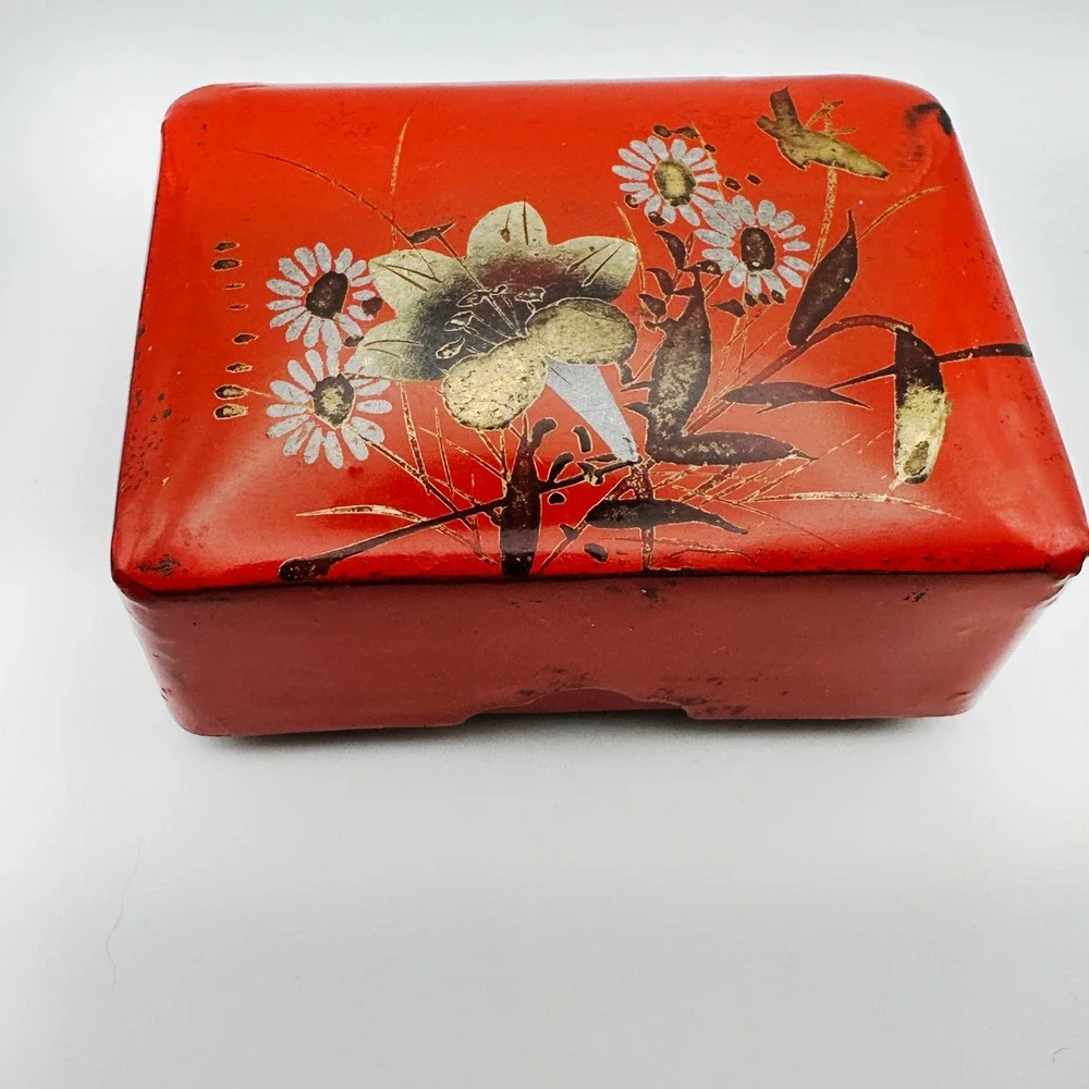 Vintage Red Lacquer‎ Trinket Box Floral Bird Oriental Design Gift Box Jewelry